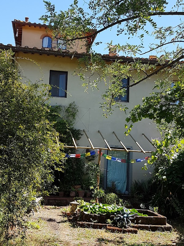 Sakya Ngon Ga Ling Centro di Dharma con sede in Via Tresanti 108 Montespertoli Firenze