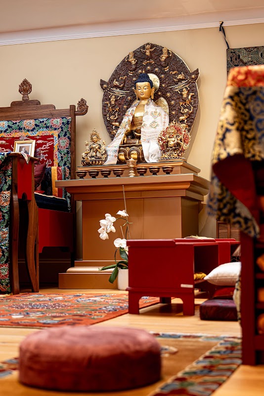 Dechen London: Sakya Buddhist Centre